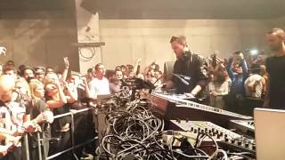 Maceo Plex unbelievable Intro / starting Track / Drop - Munich MMA 12.12.2015 #god