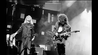 Love Train/Hot Fun In The Summertime (Live,1988) - Hall &amp; Oates