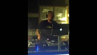 DJ Kechup scratching -LIVE