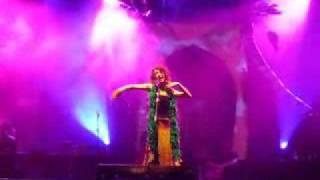 Distancia espeluznante -Carmen París -Fiestas del Pilar 2008