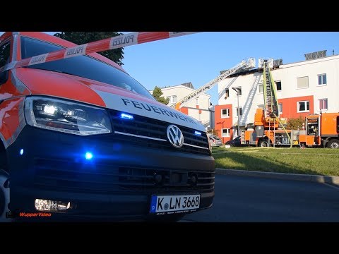 Feuer unter Solaranlage bei Dachstuhlbrand in Köln-Widdersdorf | 29.05.2019