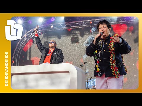 DJ Admin receives De Sjeng and mixes Iech bin zoe verleef together | de11devande11de 2025