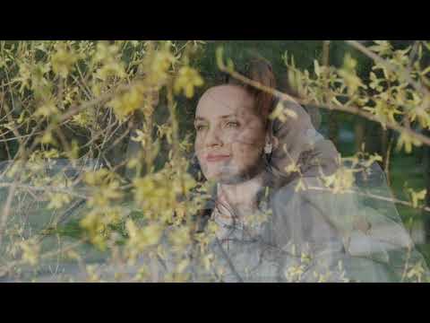 Hele Kõrve ja Sandra Uusberg "Emadele au"