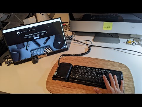 @Pentaform's computer - cake version