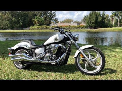 2013 YAMAHA STRYKER WALK AROUND VIDEO