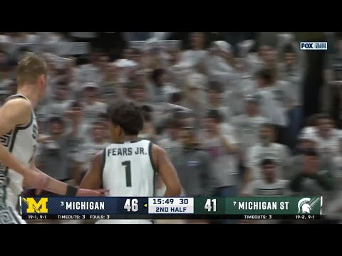 Jeremy Fears Jr. makes it a 9-0 RUN vs. Michigan | Michigan State Basketball