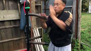 酒井謙輔 木人桩 (Wooden dummy training by Kensuke Sakai)