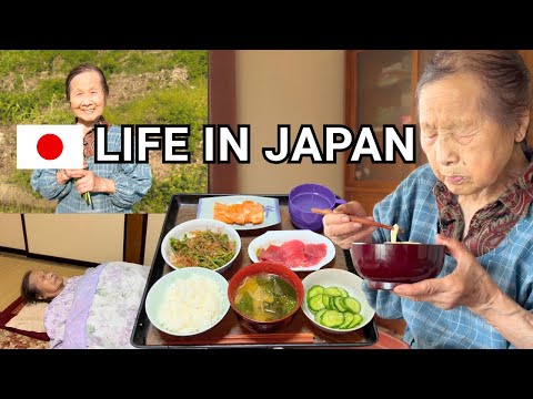 【Living Alone in the Countryside】A Day in the Life of 93 y/o Grandma Kinoe | Japanese Countryside
