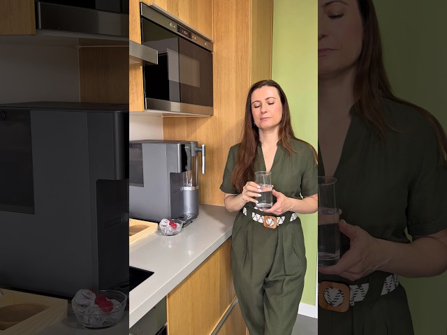 Vídeo relacionado con DREO Filtro de agua de ósmosis inversa, sistema de filtración RO, 3:1 puro para drenar, TDS y vida útil del filtro y 2 jarras de llenado automático, sin instalación, purificador de agua autolimpiable