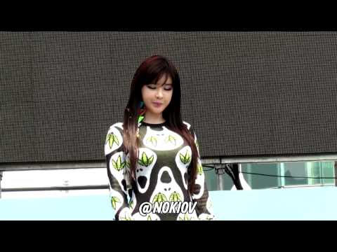 130421 Busan Adidas MIRUN 2NE1 - Lonely [Bom ver.]