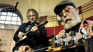 Hoedown - The Phone Rang