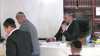 רבי חיים מלכה ראש אגף דרום לאכיפת חוק הונאה בכשרות במשרד הדתות : (כולל חזון עובדיה) - התמונה מוצגת ישירות מתוך אתר האינטרנט יוטיוב. זכויות היוצרים בתמונה שייכות ליוצרה. קישור קרדיט למקור התוכן נמצא בתוך דף הסרטון רבי חיים מלכה ראש אגף דרום לאכיפת חוק הונאה בכשרות במשרד הדתות : (כולל חזון עובדיה) - התמונה מוצגת ישירות מתוך אתר האינטרנט יוטיוב. זכויות היוצרים בתמונה שייכות ליוצרה. קישור קרדיט למקור התוכן נמצא בתוך דף הסרטון