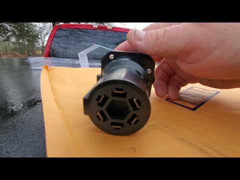 Open And Install Hopkins Trailer Hitch Multi-Tow Adapter 7-Blade To 6-Round & 4-Flat Pin How To