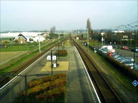 19/11/2011: Treinen in Alphen a d Rijn Leiden Lammenschans en Hillegom