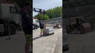 Volvo FM 450 *6x2 *hook PALIFT + crane HMF 2420-K5 *VIDEO hook lift truck for sale - Image 4 | Autoline TZ Volvo FM 450 *6x2 *hook PALIFT + crane HMF 2420-K5 *VIDEO hook lift truck | Image 4 - Autoline