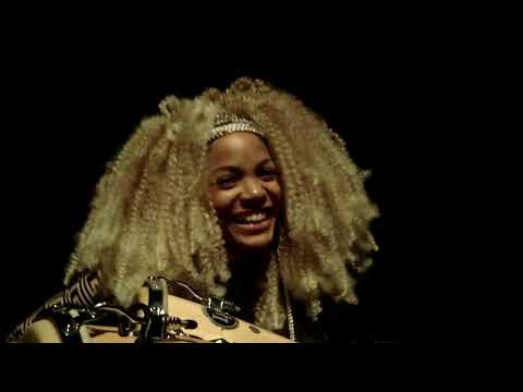 BRENDA NAVARRETE (Lisbon, Portugal)