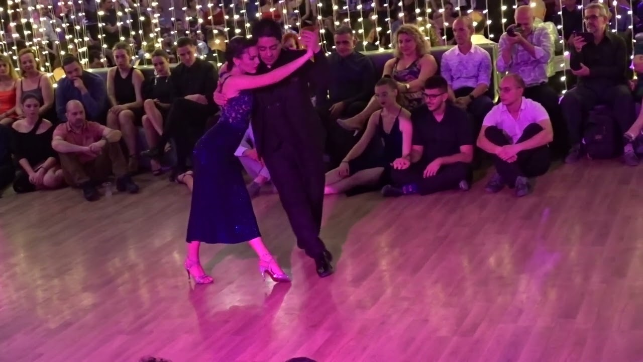 Carlitos Espinoza - Agustina Piaggio by Alex Thessaloniki 2022 5/5