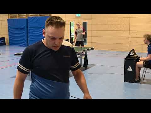 Sommer Team Cup : VH Spinlord Waran 1,5, RH Hallmark Tactics LP,  Holz Tibhar H-1-9