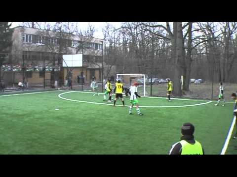 23 CLOSE-KNIT TEAM - NIX Solutions (1:5)