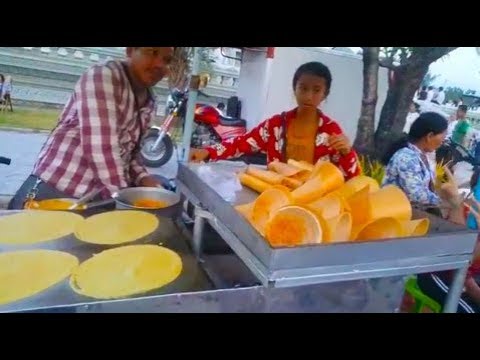 How Cambodian Celebrate Visakh Bochea - Foods And Activities In Pagoda Video