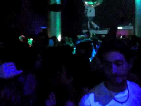 Tony Humphries @room26 31-12-09 pt6