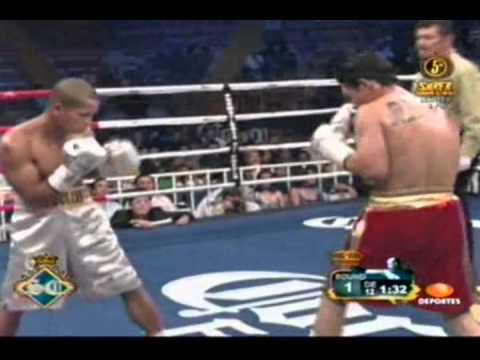Oscar "El Ceviche" Ibarra Vs Sonny Boy Jaro Round 1