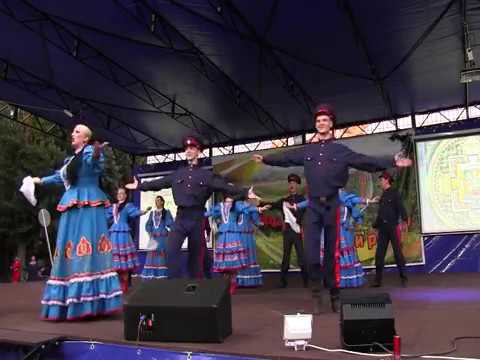Ансамбль песни и танца "Околица", концерт в Матвеево Кургане (Ростовская область)
