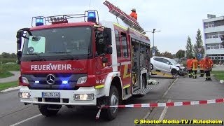 preview picture of video '[E] - [PKW DONNERT IN dm-MARKT] - Verkehrsunfall in Rutesheim - Pedale beim Automatik verwechselt'