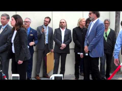 ELO’s Jeff Lynne gets star on Hollywood Walk of Fame Part 1 of 3