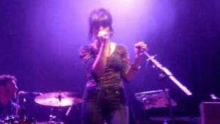 Howling Bells - Radio Wars Theme