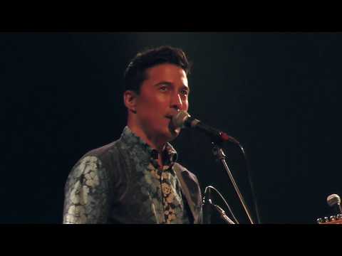 Space Kelly & the Good Fellows live at Club Three | 1. Ich mag keine Aubergine