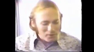 CSNY - Backstage Warm Up 1971