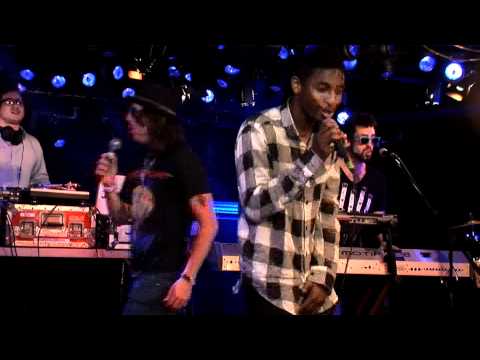 Shwayze - Sally Is A... - Live on Fearless Music HD