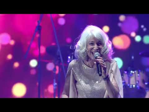 Linda Jo Rizzo - Arena Retro Party 2025