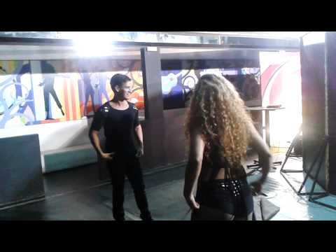 Ballet Da Rabo de Vaca nos Bastidores