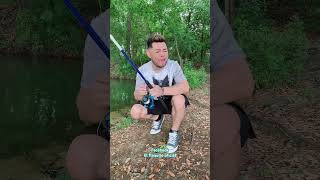 El pescador tiene ayudante 😹😂 #funny #cachorrosdivertidos #comedy #gatogracioso