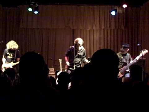 Mumiy Troll--Hey, Tovarishch!