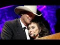 Loretta Lynn Shocks Alan Jackson During Surprise Hall of Fame Appearance