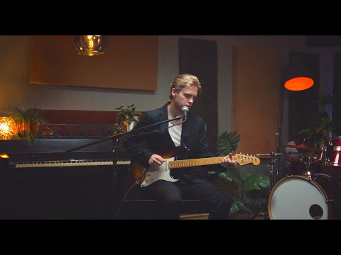 Devin Kennedy - I'm Sorry Song (Official Apology Video)