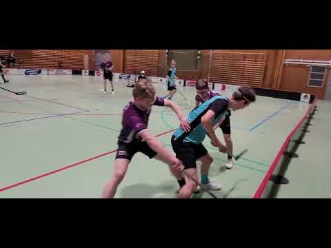 230430 Salming cupG17 Kvartsfinal Period 2 Lindås IBK  - Varla IBK Borgehallen Norge
