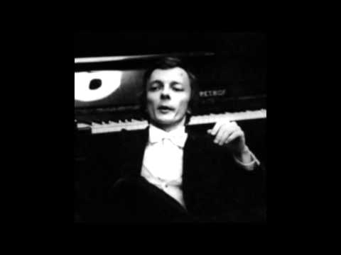 Juhan Viiding, Pojaga restoranis