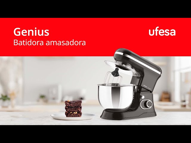 Vídeo relacionado con Ufesa Genius Batidora Amasadora 5 en 1 para Repostería Profesional, 1200W, 5L, Robot Cocina Multifunción, Bol en Acero Inoxidable, 6 Velocidades + Turbo, 3 accesorios incluidos, Sin BPA