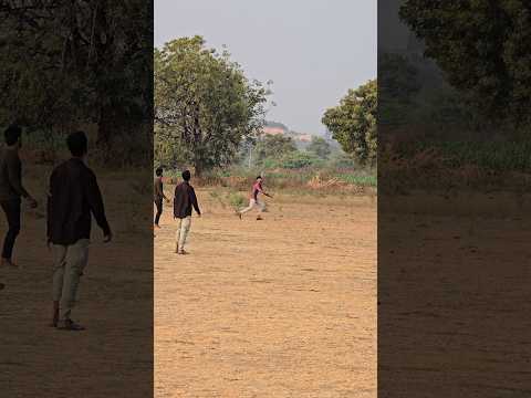 Perfect timing perfect catch#GilliDanda#SuperCatch#DesiGame#VillageSports#IndianGames#DesiTalent