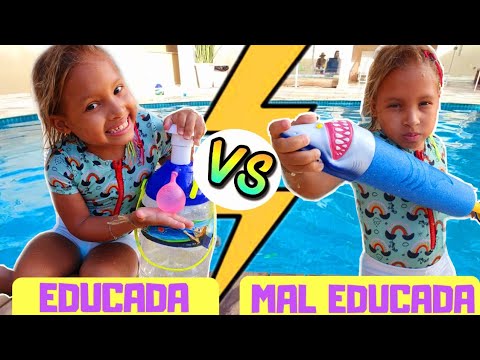 Criança Educada VS  Mal Educada na piscina - Gatinha das Artes