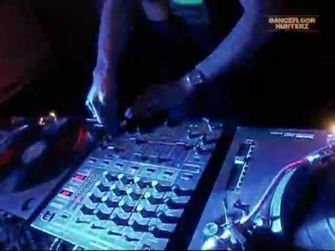 D'Jamency @ Diagonal#2_Aperomix club_FR_february2010_part.1