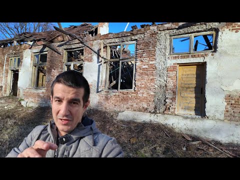 Se alege praful de casa copilăriei mele | Nu pot să cred ce am găsit 😢🏚️