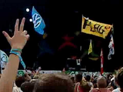 Dizzee Rascal - MIA remix ft. UGK (Glastonbury 2009)