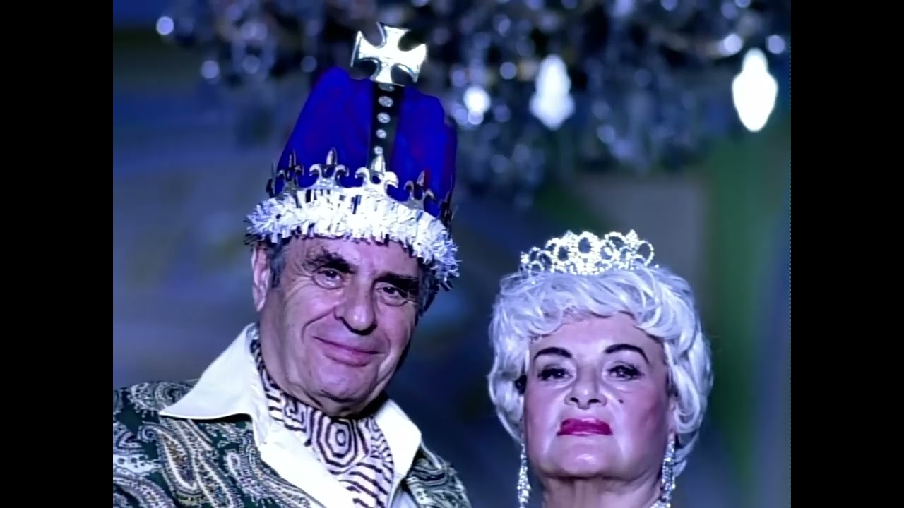 Tom Petty - It's Good To Be King [Official Music Video] - YouTube