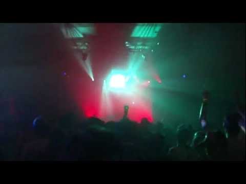 08/27/2011 - Wire 2011 Mark Broom (second stage)