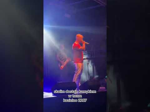 Skolim dostaje kamykiem na koncercie #hit #music #koncert #song #skolim #live #concert #musician